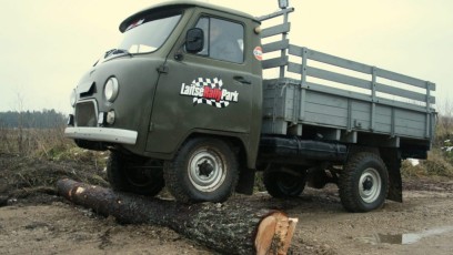 laitserallypark-maastikusoit_uaz452d_uazik_maasturitega_maastikurada_takistusterada_uaz_firmapidu_sopradega_turvaline-soit-9-e1484071135393