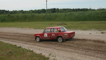 laitserallypark-rallisoit-paarisrada-elamus-poissmeesteohtu-tudrukuteohtu-kingitus-firmauritus-pidu-lada-bmw-voidusoiduelamus-12