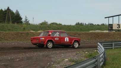 laitserallypark-rallisoit-paarisrada-elamus-poissmeesteohtu-tudrukuteohtu-kingitus-firmauritus-pidu-lada-bmw-voidusoiduelamus-7