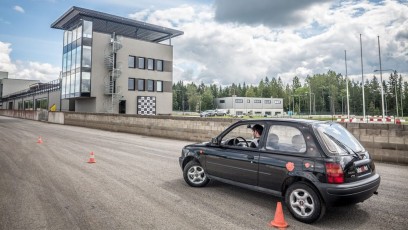 laitserallypark_rallisoit_paarisrada_elamus_poissmeesteohtu_tudrukuteohtu_kingitus_firmapidu_trikiauto_tagurpidi_voidusoiduelamus-_1