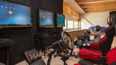 laitserallypark_teemapark_lapsed_liikluslinnak_mangudemaja_mangime_koos_isa_ema_pere_perega_sunnipaev_lapse_meisterdamine_monus_hubane_mangutuba_mangunurk_6