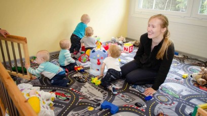 laitserallypark_teemapark_lapsed_liikluslinnak_mangudemaja_mangime_koos_isa_ema_pere_perega_sunnipaev_lapse_meisterdamine_monus_hubane_mangutuba_mangunurk_9